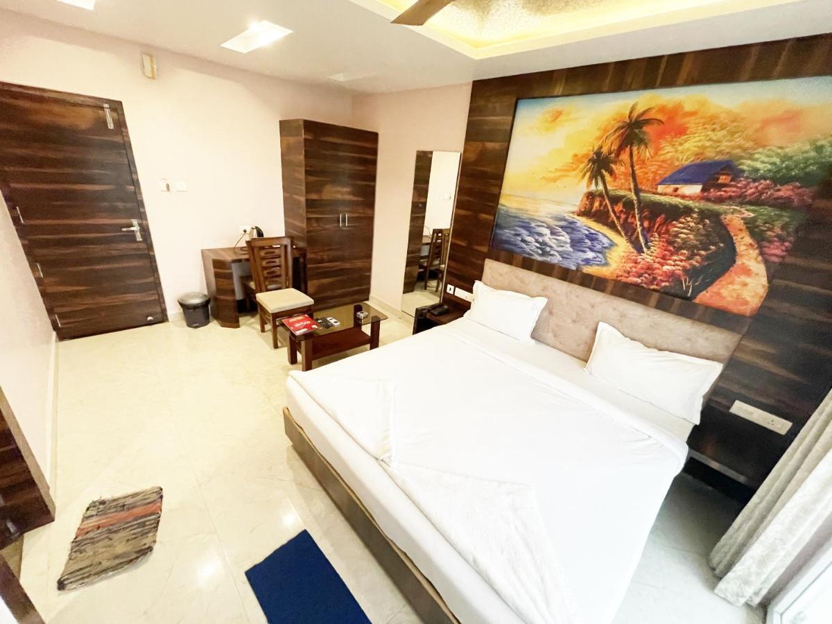 Shree Ganesh Hotel ปูรี ภายนอก รูปภาพ